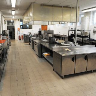 CATERING BUSINESSES - Need access to a fully fitted commercial kitchen in Teesside?